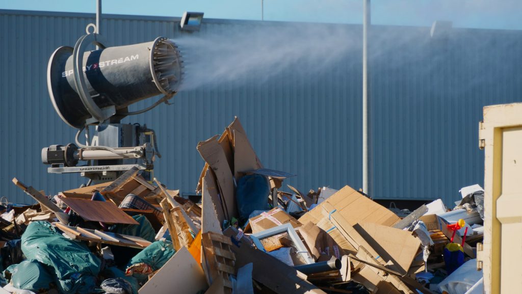 Brumisateur recyclage valorisation dechets chantier grande portee diffusion standard abattage poussieres spraystream canons vue proche web