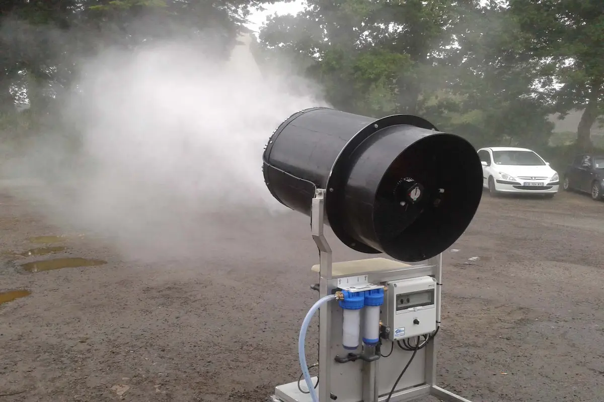 Contrôle poussières industrielles par brumisation | -95%